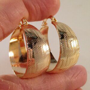 18K Yellow Gold Filled Etched Greek Key Tapered Hoop Earrings Gorgeous Gift